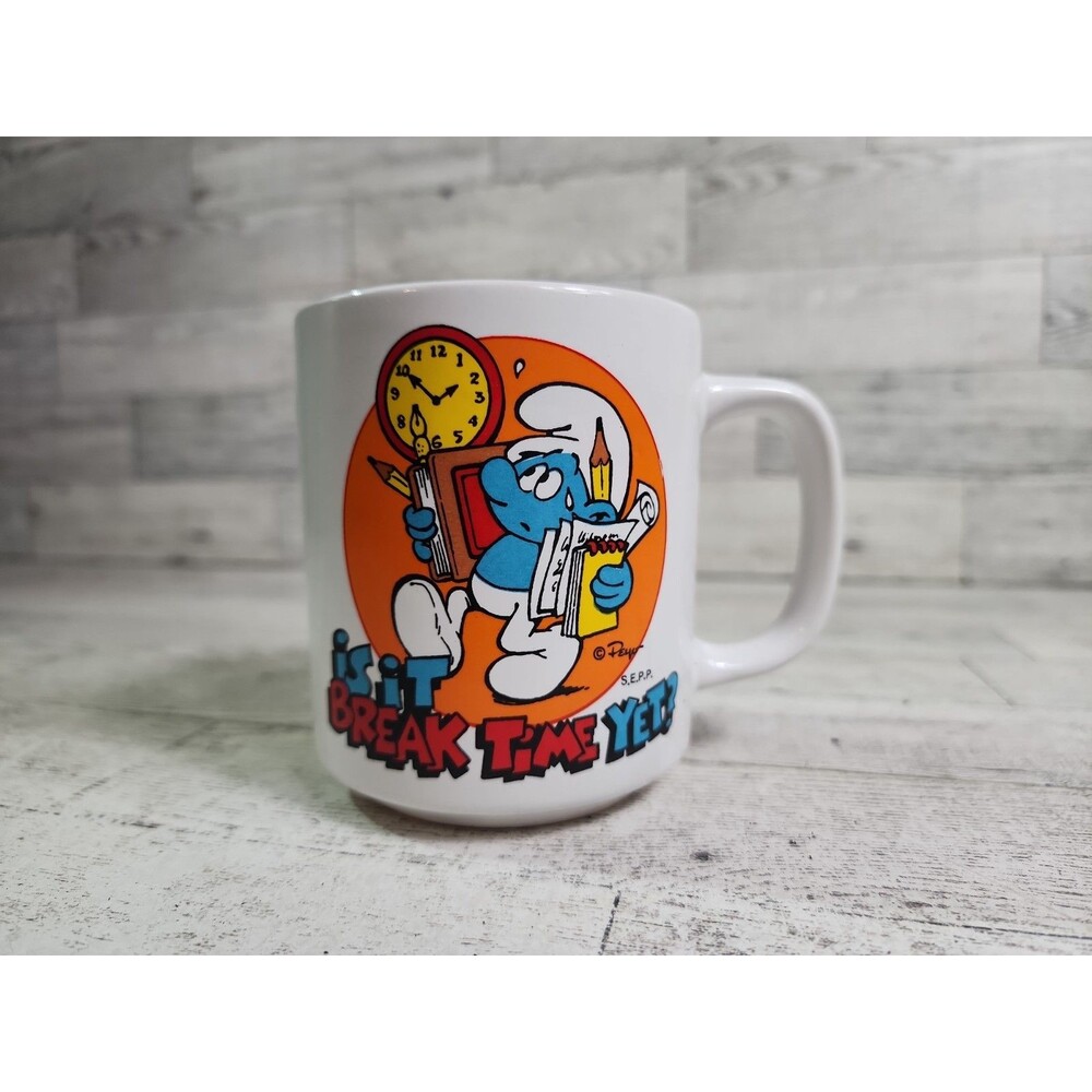 1981 Wallace Berrie The Smurfs "Is It Break Time Yet?" Mug Vintage Coffee Cup